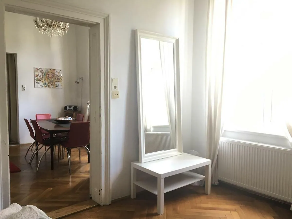 Apartment Pilgramgasse Vienna Austria
